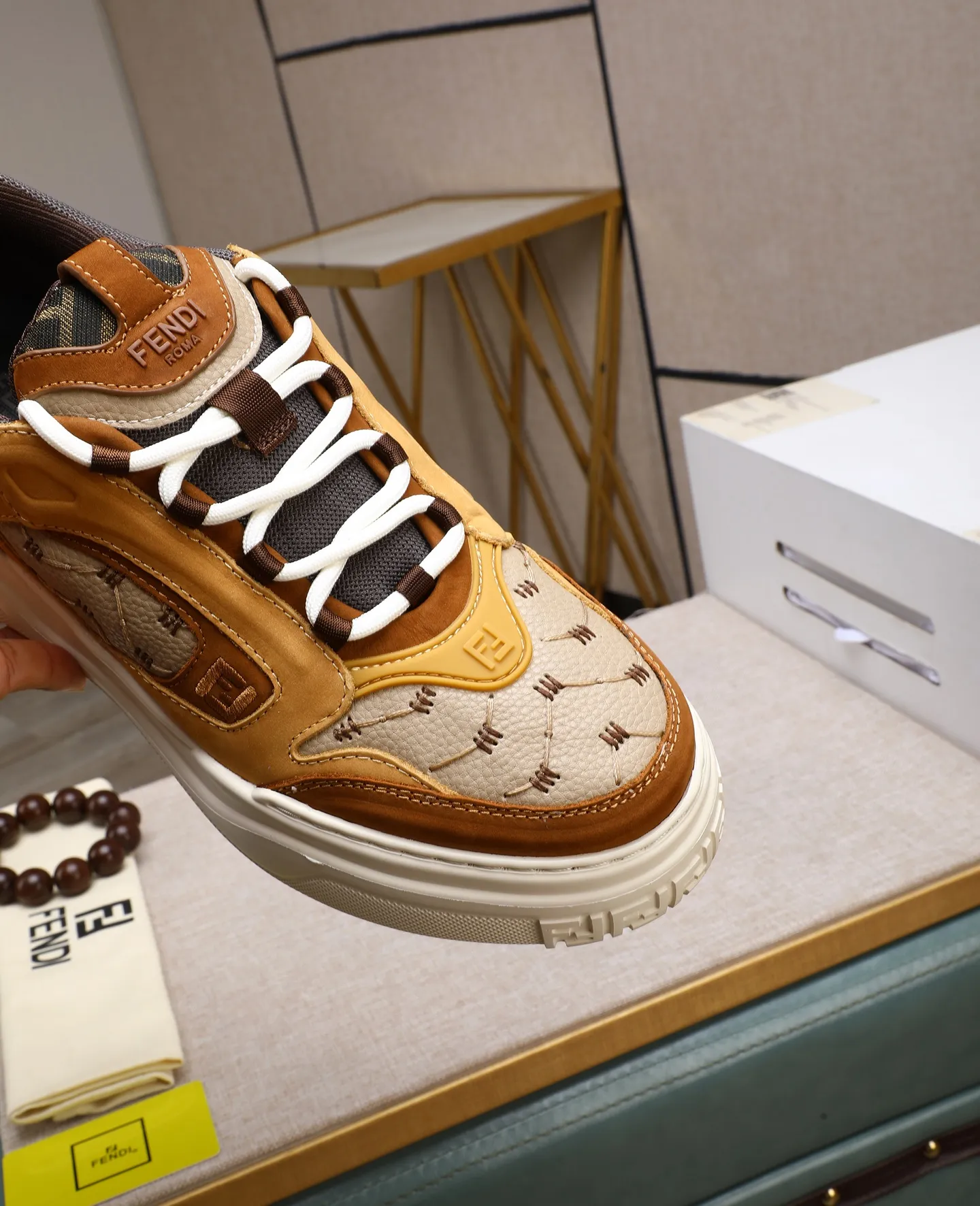 Men's shoes 💰820 [FENDI] Fendi - High-end quality original casual sports shoes - Upper: Nappa calfskin, pebbled calfskin, tongue and heel; injection molded brand logo plastic module - Lining: brand canvas - Outsole: ultra-light TPR foam·rubber; molded outsole -Super high quality control·Fine workmanship: highlighted (high-end·luxury·grade) -Size :39-44 (38, 45, can be customized)